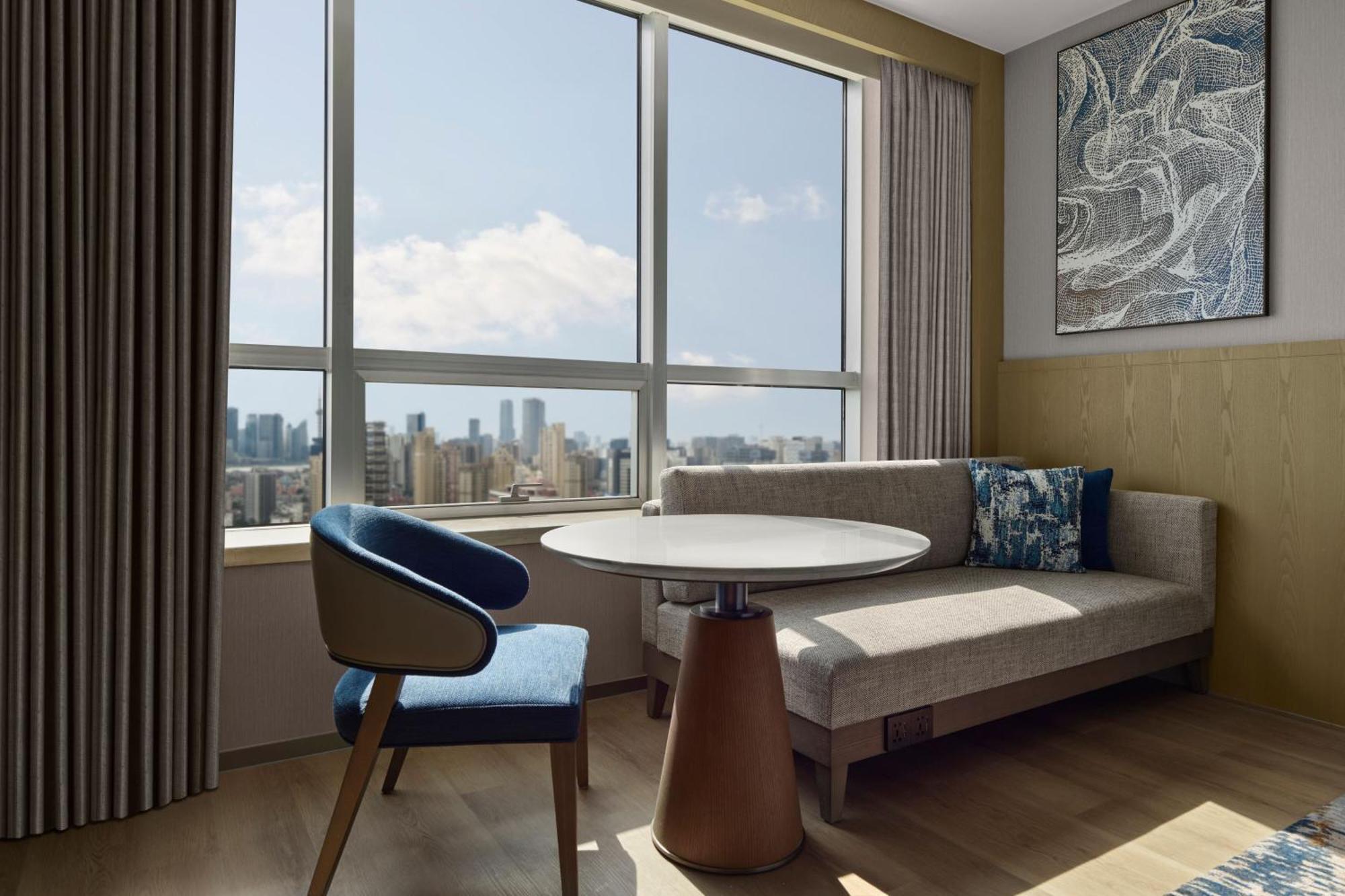 Wyndham Bund East 5*